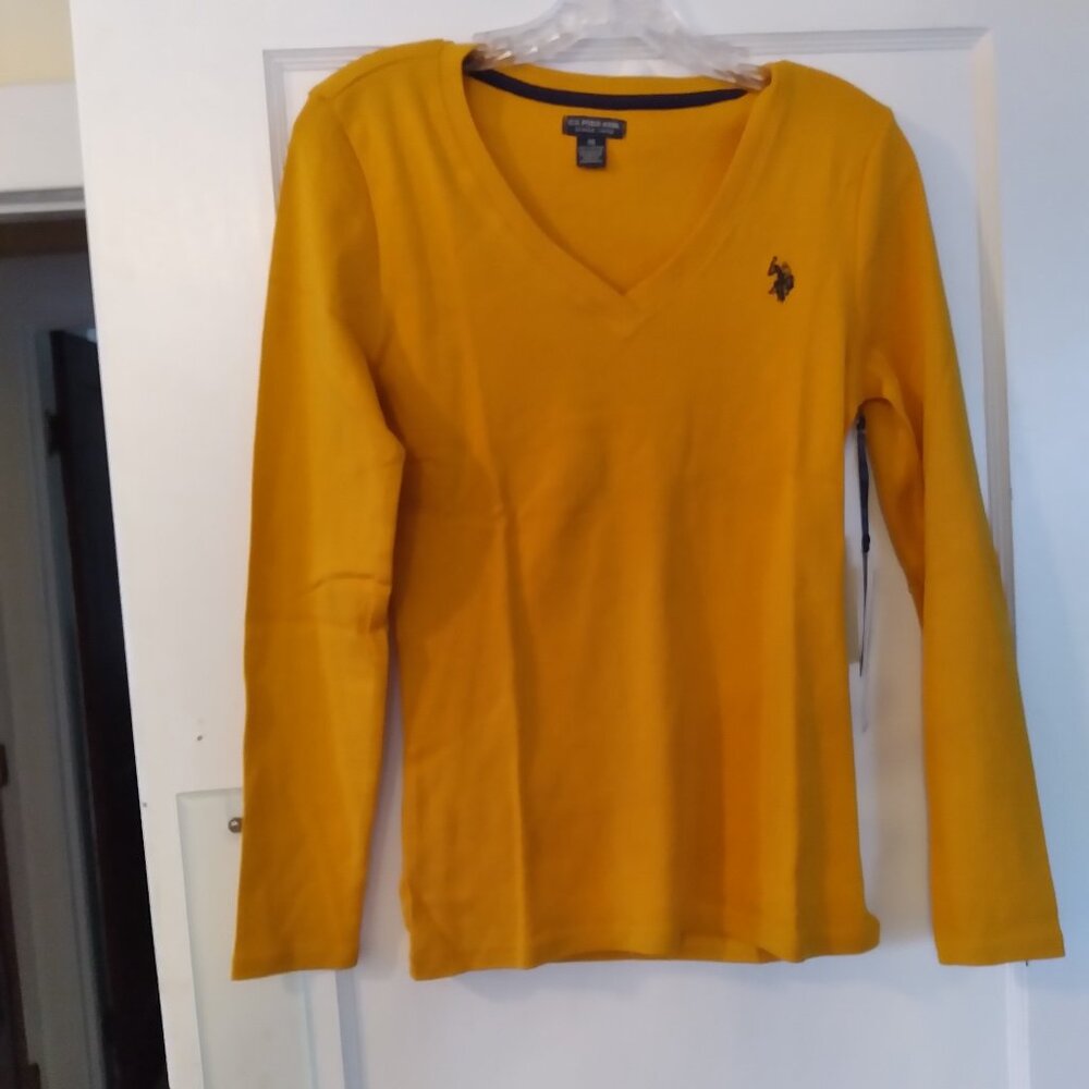 US POLO ASSN long sleeve tshirt, size medium, gold color